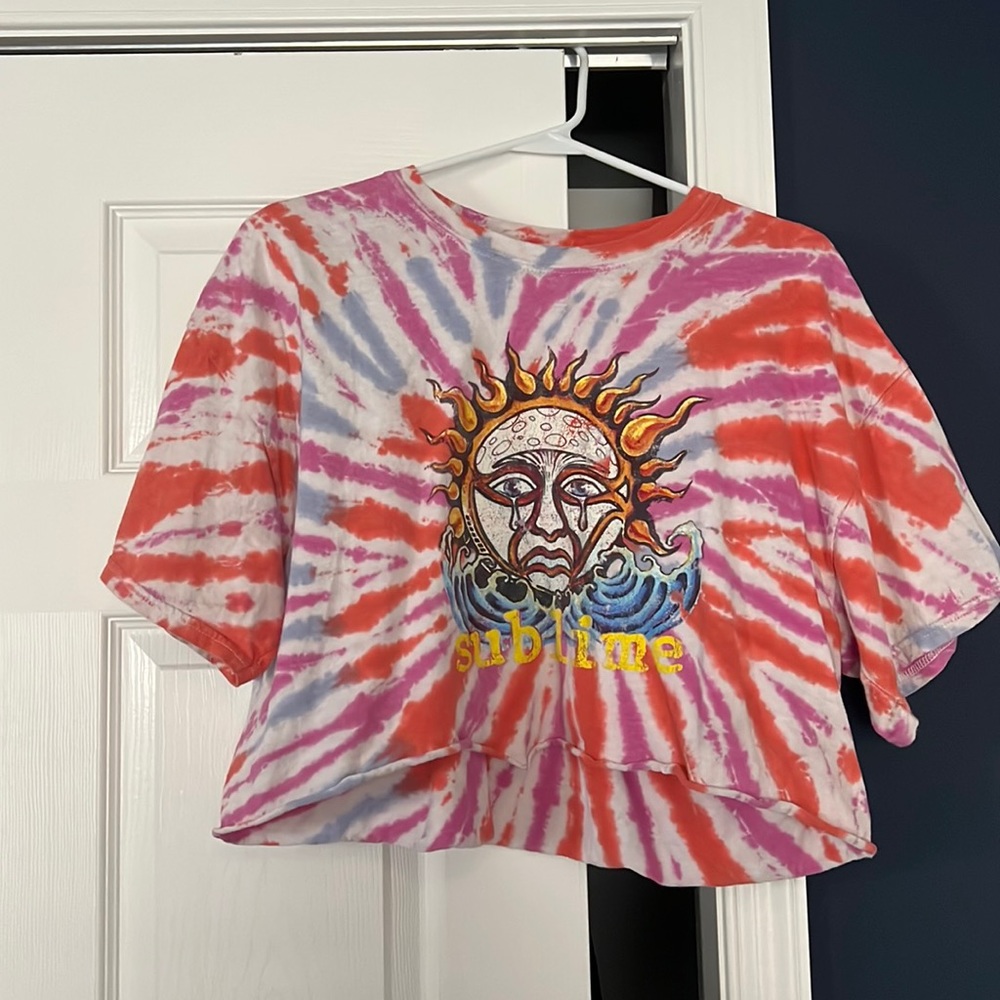 Sublime tye dye crop top 🌞
